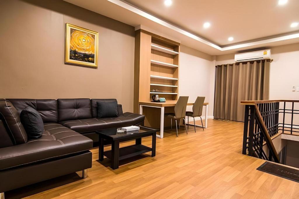 At Home At Udon Udon Thani Extérieur photo